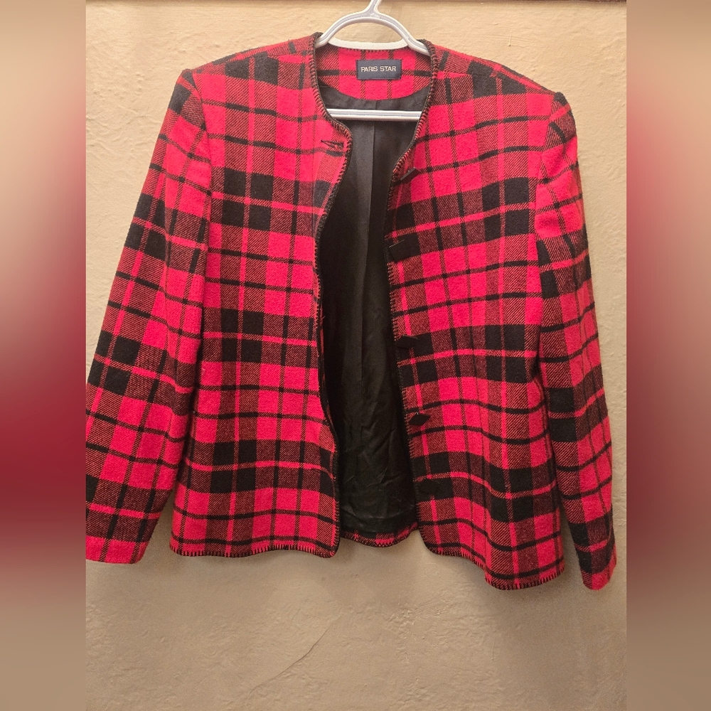 Vintage Red and Black Plaid 100% wool Blazer - Picture 7 of 8